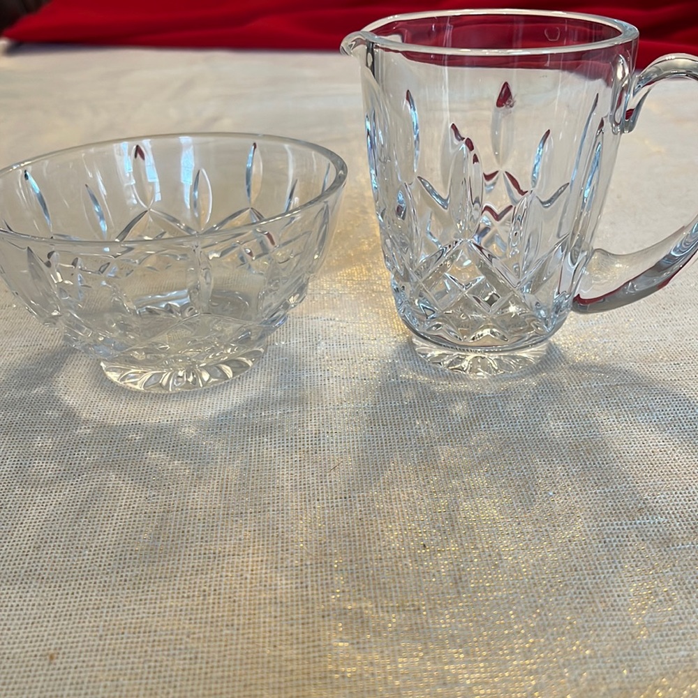 Waterford crystal creamer and sugar set